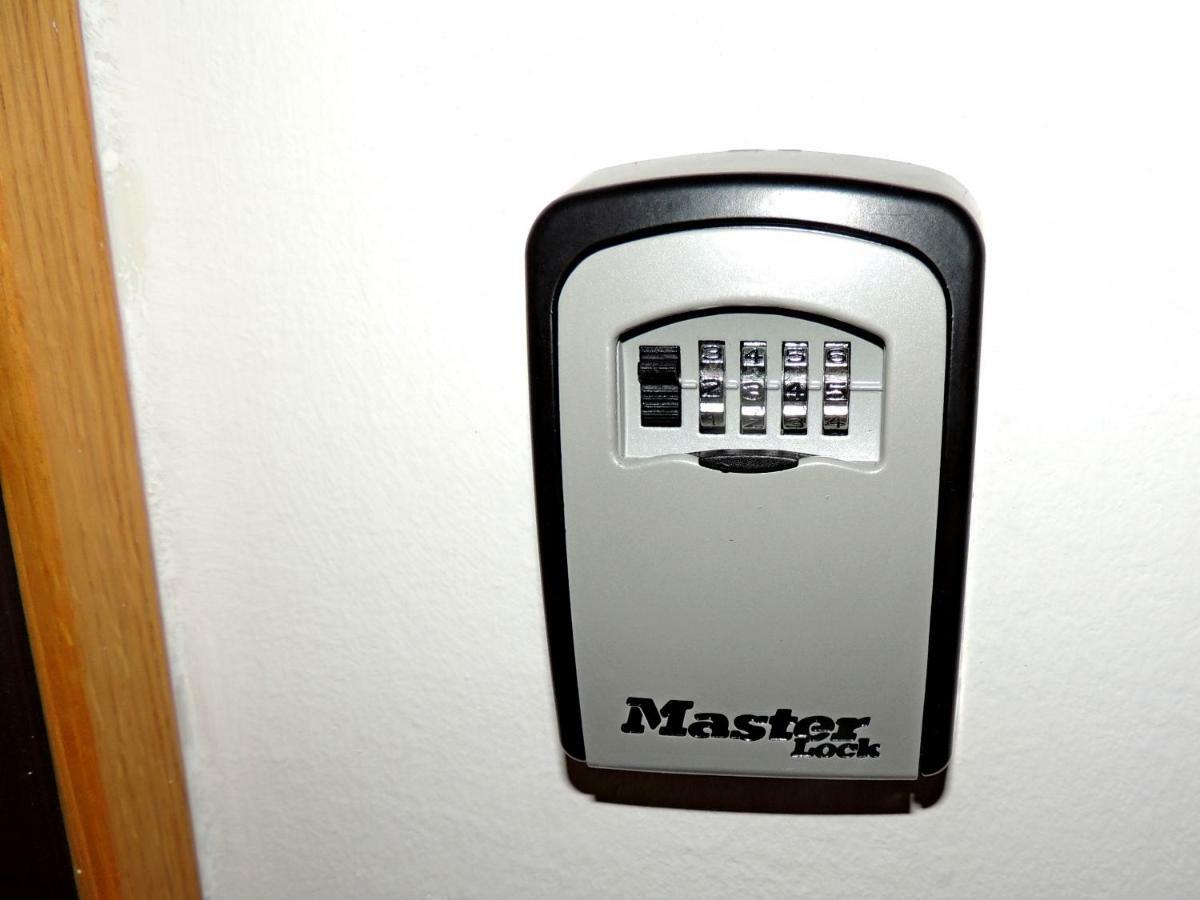 オシエクTime Keeper - Self Check Inアパートメント エクステリア 写真